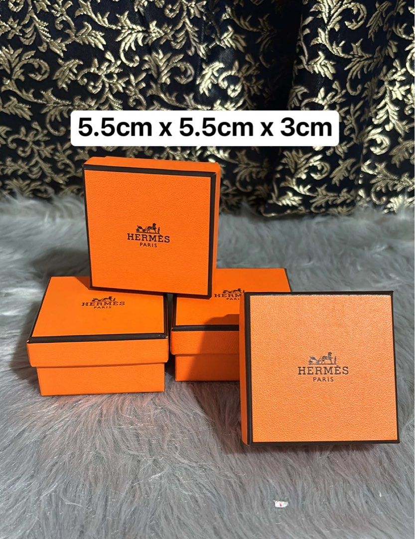 ✅ Hermes XS Box for Accessories (Category: Luxury Accessories) located in Quezon City. Submitted by box.luxebycheng (Listing ID 1333426925, Image 1). Description: 500 each.