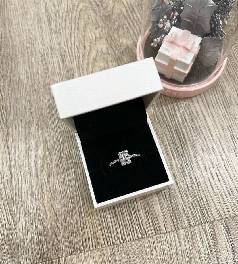 Pandora luminous ice ring sale