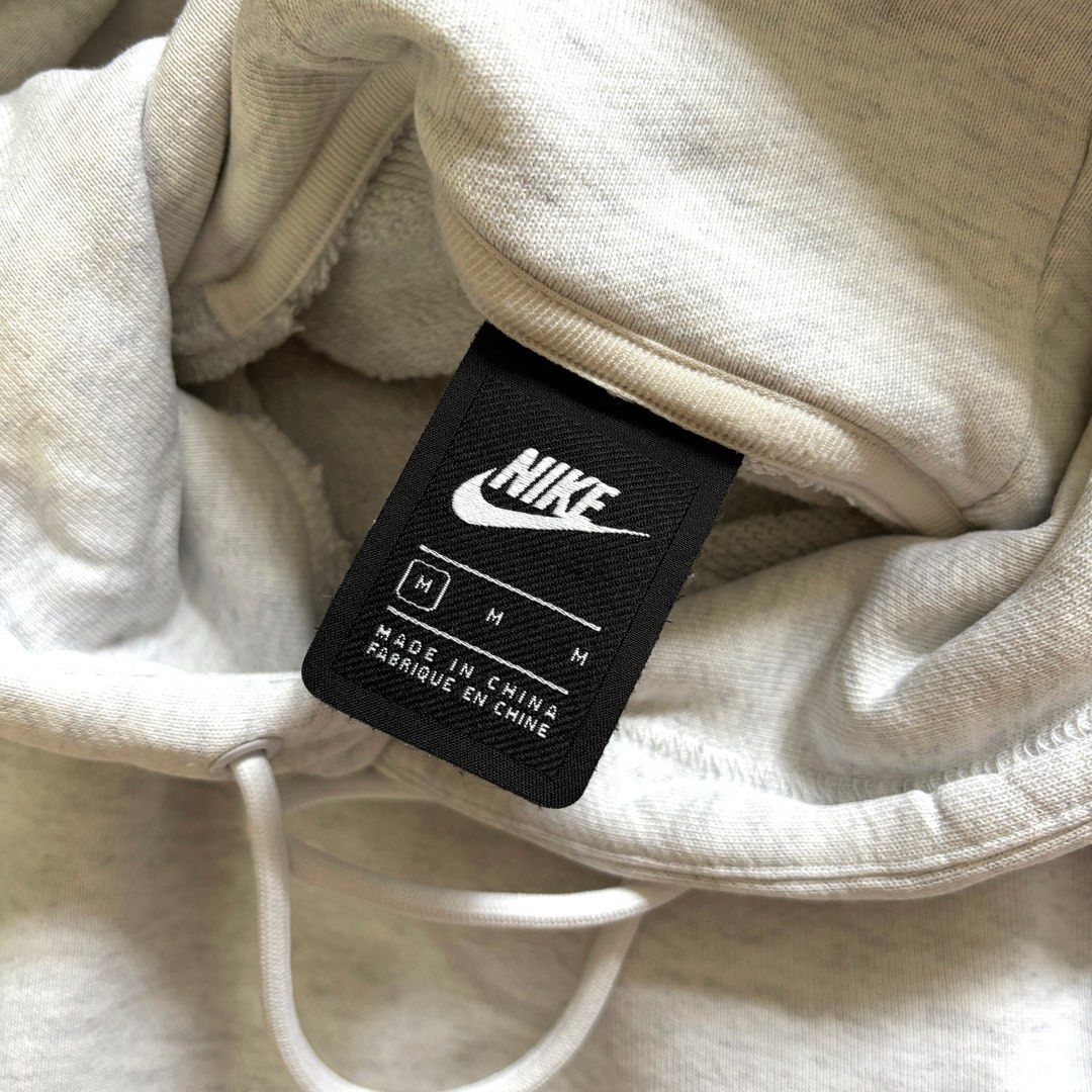 winter Nike Block Logo Swoosh grey black Men s Nike Sportswear Sport Pack French Terry White Pullover Grey Heather White Carousell