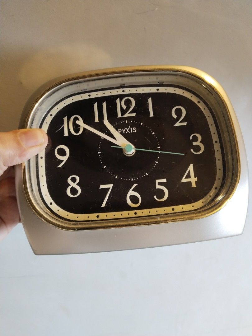 Affordable Japan Big Alarm Clocks for only php350 each (Category: Clocks) located in Malolos. Submitted by afford.japan (Listing ID 1333464209, Image 3). Description: Affordable Japan Big Alarm Clock 😍👌.