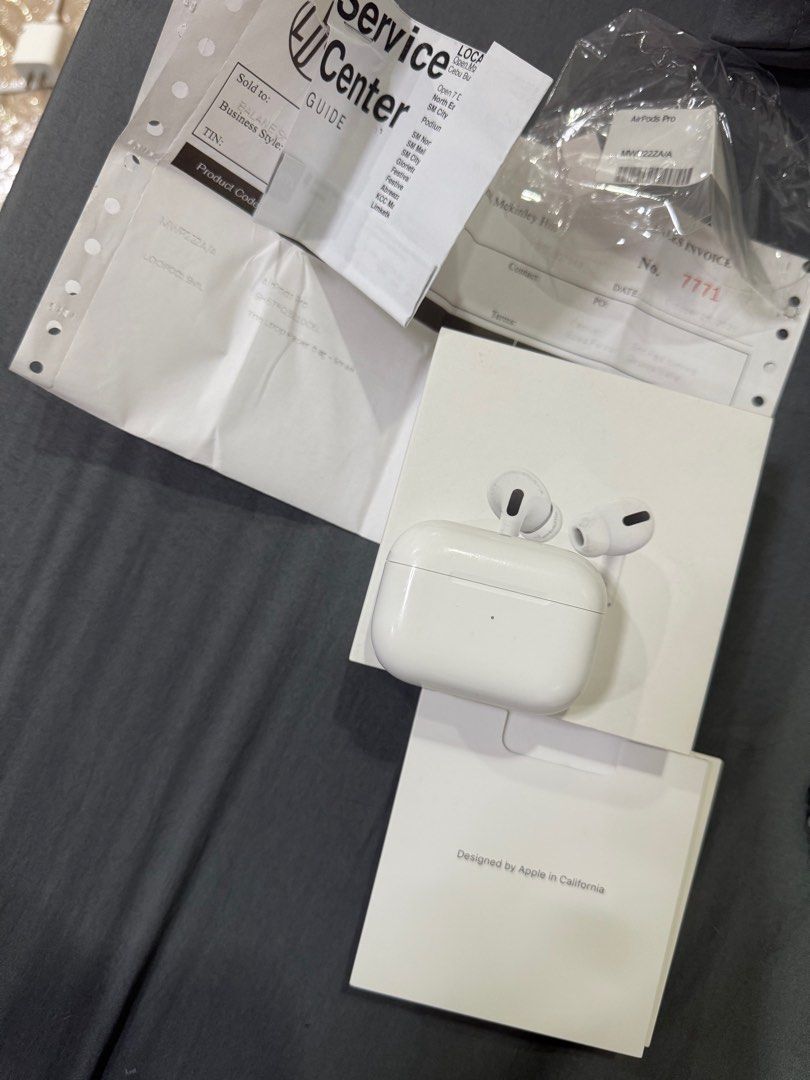 Airpod pro with wireless charging case (Category: Earphones) located in Quezon City. Submitted by sbalane (Listing ID 1333499763, Image 1). Description: With some cracks on the airpod itself ( for some reason i dint know) never dropped Complete with receipt bought 2021 No issues with sound quality .