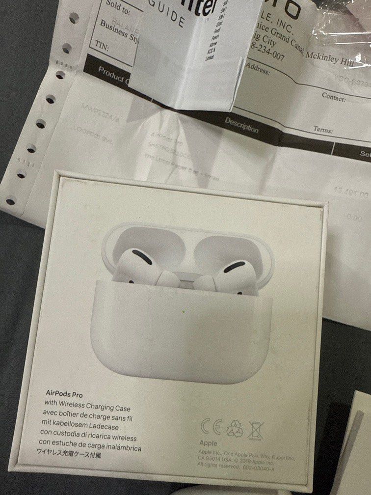 Airpod pro with wireless charging case (Category: Earphones) located in Quezon City. Submitted by sbalane (Listing ID 1333499763, Image 2). Description: With some cracks on the airpod itself ( for some reason i dint know) never dropped Complete with receipt bought 2021 No issues with sound quality .