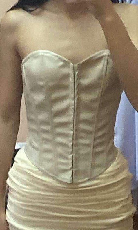 Apricot Leather Corset Top (Category: Others Tops) located in Cebu City. Submitted by icethebear (Listing ID 1333350275, Image 1). Description: can fit 23-25 waist never been used tag has been cut rfs: xs on tag but bust area is too big for me. for reference i am 32A .