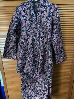 (Category: ) located in . Submitted by sissy.thriftco (Listing ID 1333427735, Image 1). Description: .