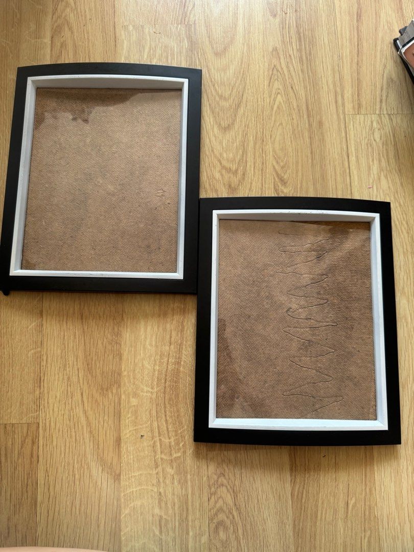 Black plastic frames (Category: Frames & Pictures) located in Singapore. Submitted by hannah______ (Listing ID 1333394950, Image 1). Description: .