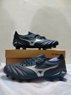 mizuno football shoes View all mizuno football shoes ads in Carousell Philippines