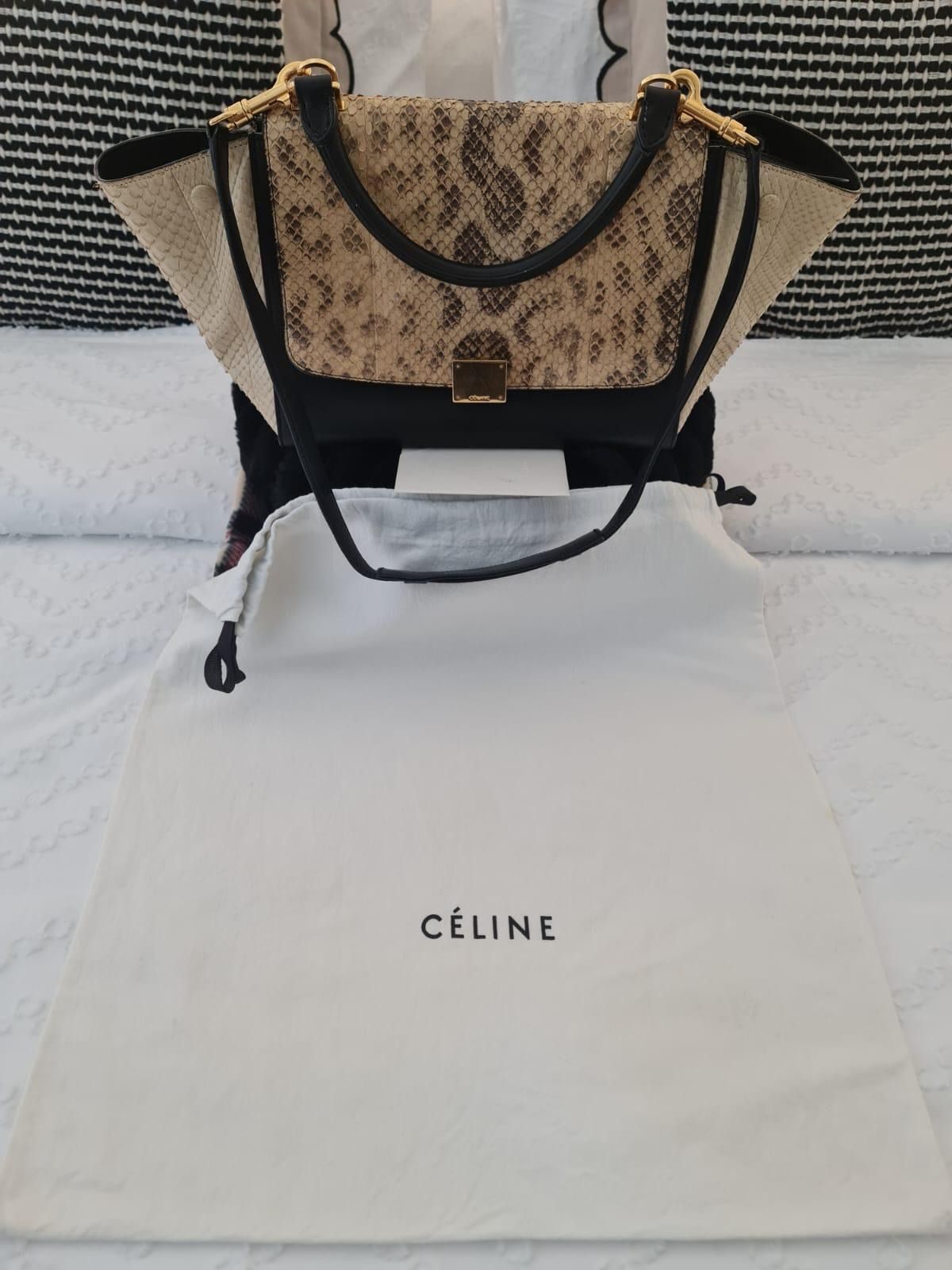 Celine Trapeze (Python Skin) (Category: Bags & Wallets) located in Singapore. Submitted by Our.Hero.Outlet (Listing ID 1333481398, Image 2). Description: No scratches, bought in 2016. .