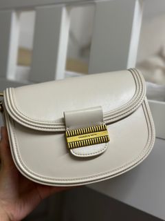 （分類：）位於 。 由 smileching97 提交（商品編號 1333457119，圖片 1）。簡介： 。