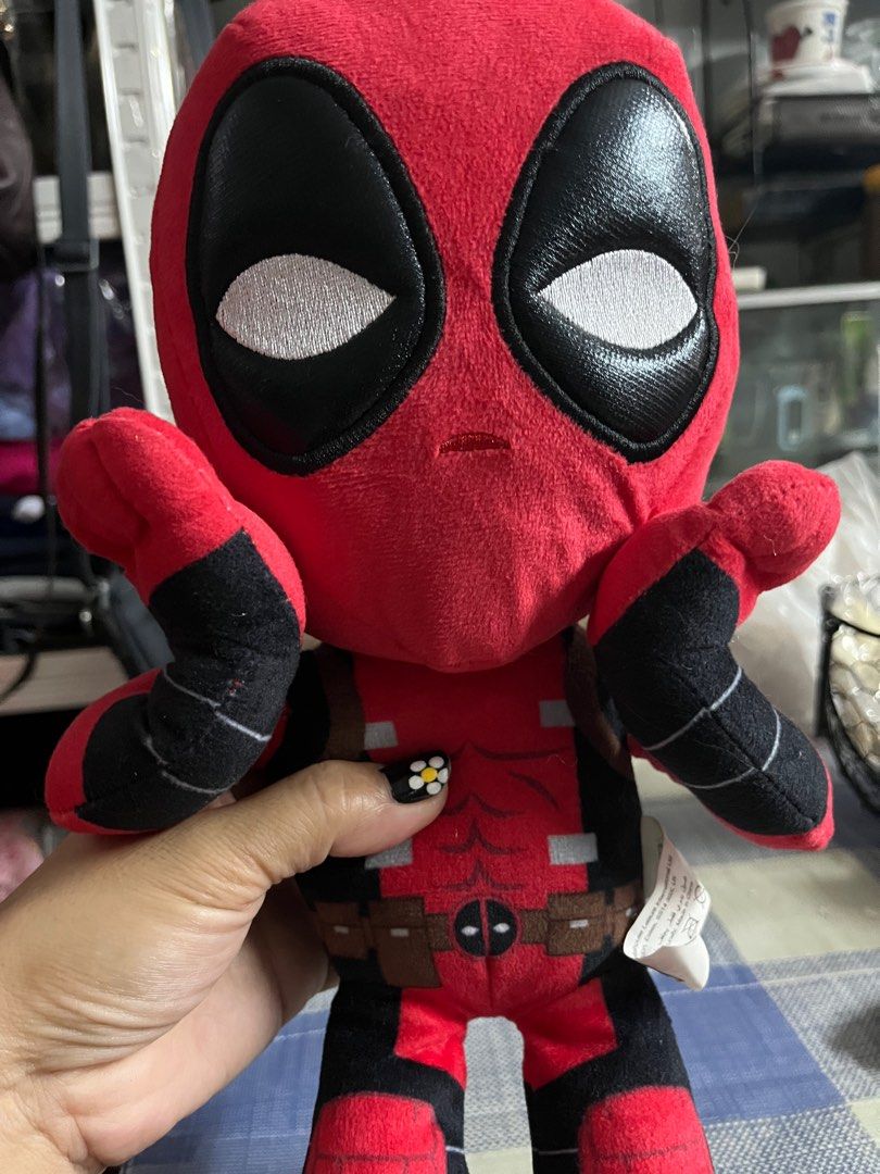 Peluche deadpool emolient grande