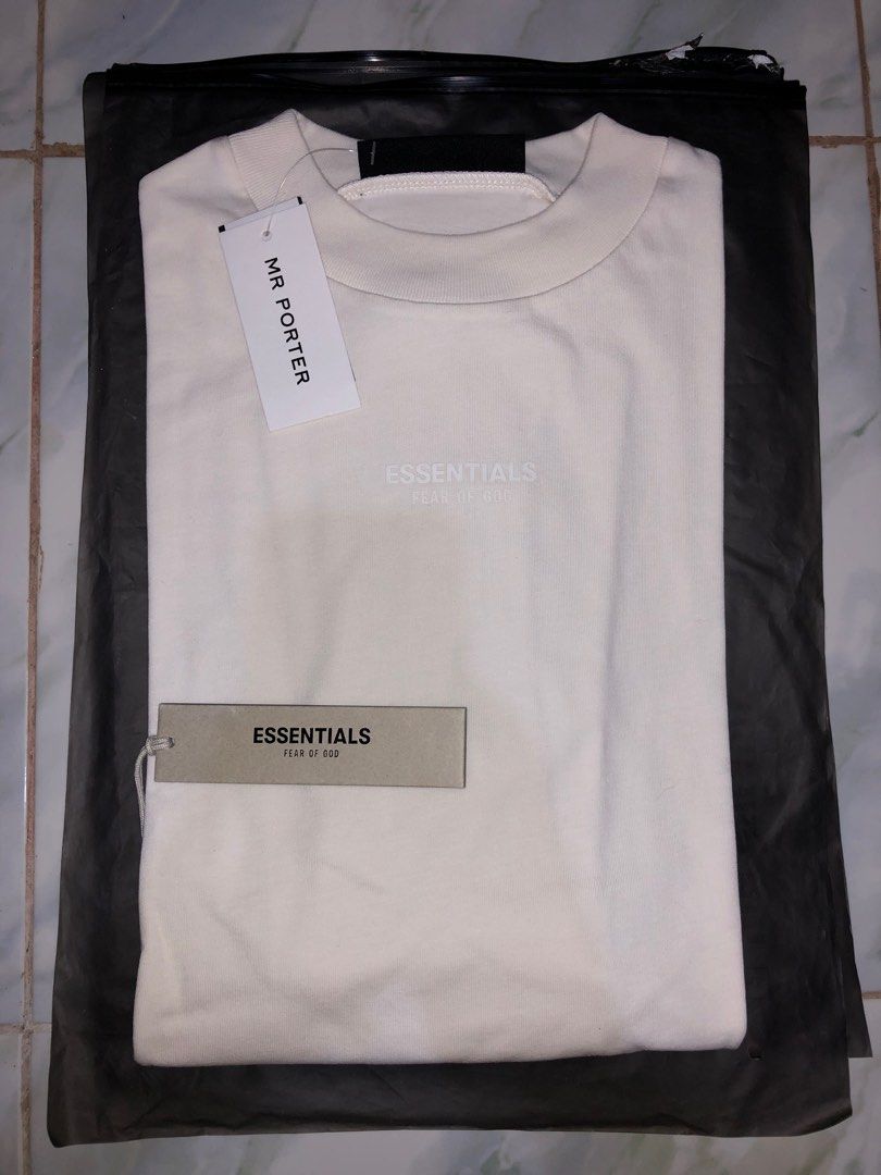 ESSENTIALS LEGIT (Category: Activewear) located in Zamboanga. Submitted by johnsilva09 (Listing ID 1333450985, Image 1). Description: ESSENTIALS LEGIT CLOUD DANCE TEE CORE XXS 23x28 BRAND NEW WITH ZIP LOCK 2700PHP.