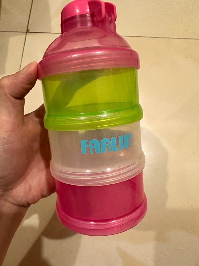 Farlin milk powder container (Category: Breastfeeding & Bottle Feeding) located in Quezon City. Submitted by thea6881 (Listing ID 1333453317, Image 1). Description: .