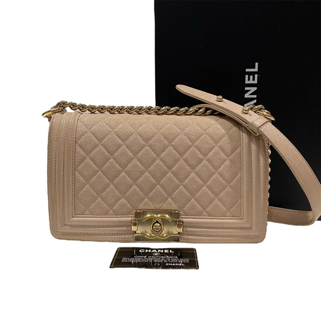 Fast Sale Reprice VVGC Chanel Boy Medium 25CM Beige Caviar GHW