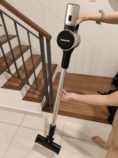 (Category: ) located in . Submitted by peteryu1 (Listing ID 1333436909, Image 1). Description: .