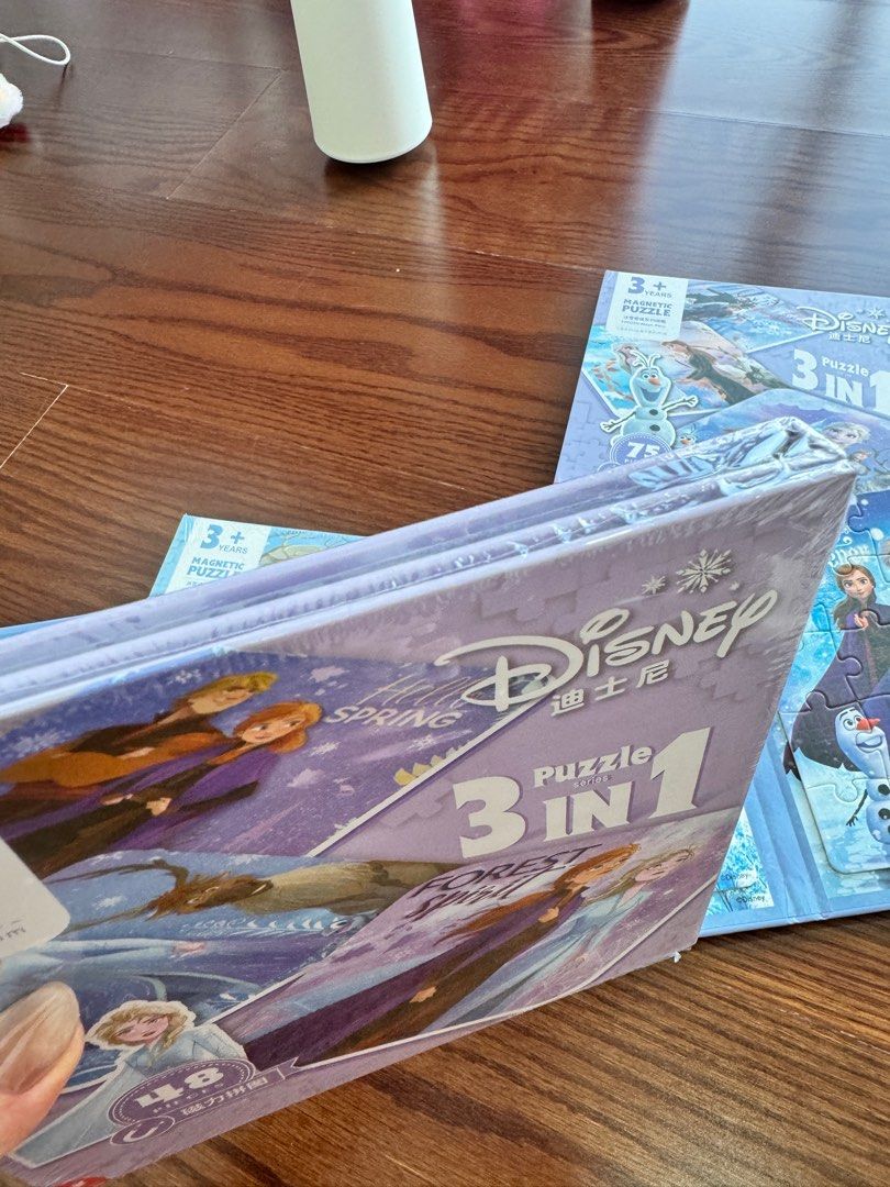 Frozen 3 in 1 puzzle x 4, Hobbies & Toys, Toys & Games on Carousell