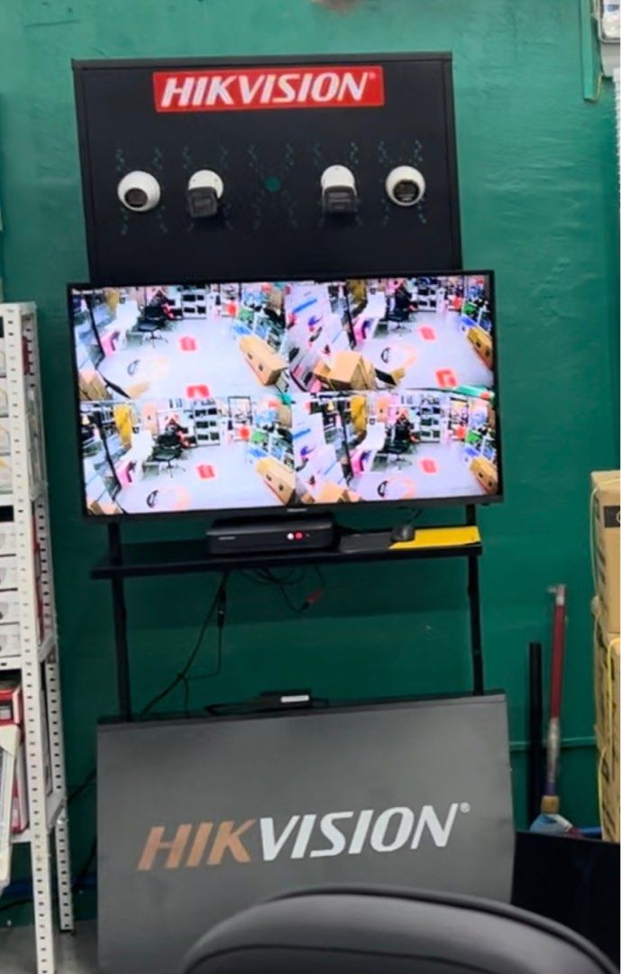 HIKVISION CCTV DISPLAY RACK with TRAVELING CASE BOX, Furniture & Home ...