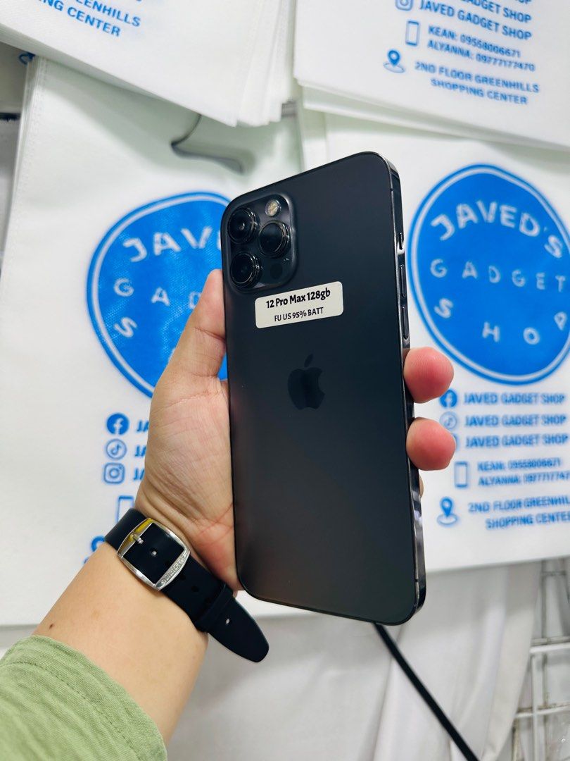 Iphone 12 Pro Max 128gb 95% batt FU (Category: iPhone 12 Series) located in San Juan City. Submitted by javedsgadgetshop (Listing ID 1333484950, Image 2). Description: OPEN FOR INSTALLMENT VIA CREDIT CARD/GGIVES/SPAY/BILLEASE & SWAP/TRADE-IN! BUY AND SELL! Quick Specs : Iphone 12promax •128gb •US Variant •95% batt health •Factory Unlock •95% Smoothness •No hidden issue | No Repaired •100% Authentic | Not Refurbished •w/ OEM Charger & store warran
