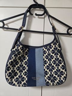 （分類：）位於 。 由 cmlee02147 提交（商品編號 1333436602，圖片 1）。簡介： 。