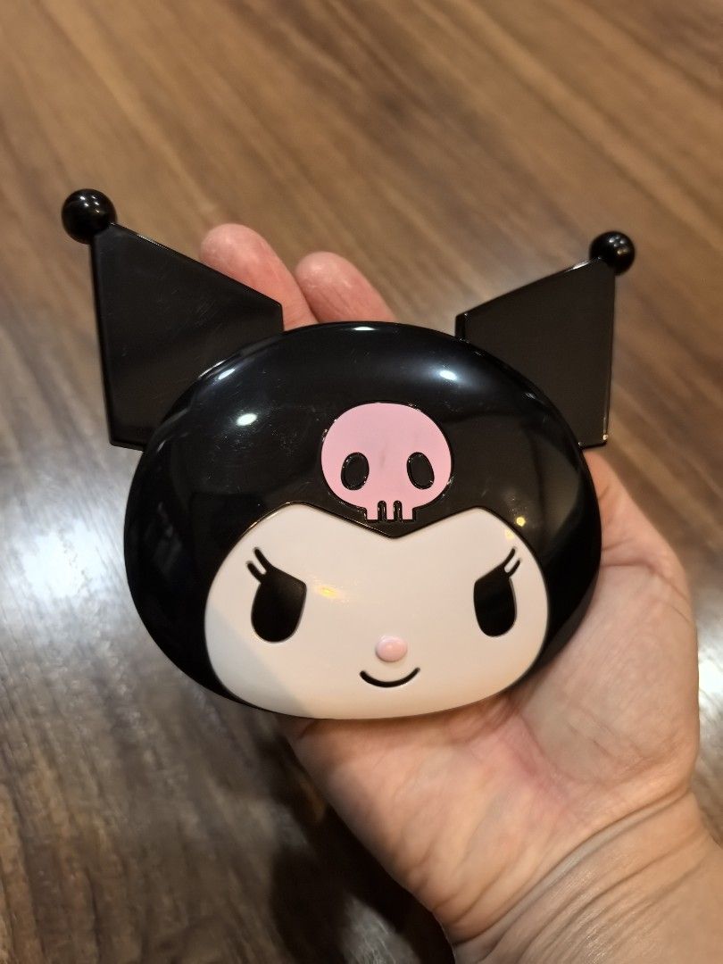 Kuromi compact mirror with comb (Sanrio Original) (Category: Mirrors) located in Manila. Submitted by maifabfinds (Listing ID 1256440289, Image 3). Description: .