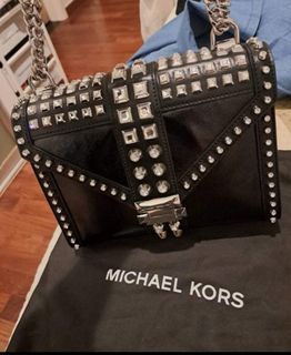 (Category: ) located in . Submitted by Shila07 (Listing ID 1333444236, Image 1). Description: .