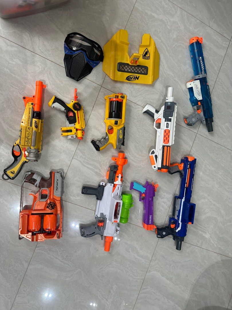 Nerf Gun and accessories