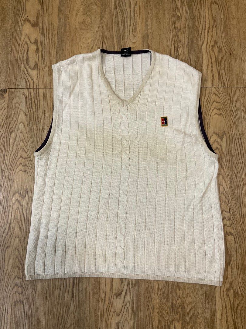 Nike Court sweater