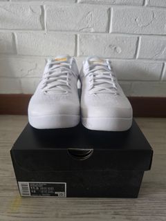 (Category: ) located in . Submitted by sneakerzen (Listing ID 1333503082, Image 1). Description: .