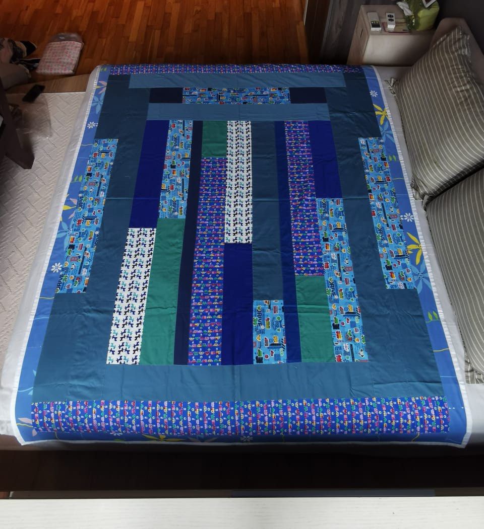 Patchwork Quilt Blanket (Category: Bedding & Towels) located in Singapore. Submitted by jchong81 (Listing ID 1333464766, Image 2). Description: Ocean Splash 77”X58”/196cmX148cm Single Bed Size Patchwork & lining 100 % High Quality Cotton fabric All cotton fabric has been pre-washed to minimised shrinkage before cutting & sewing.