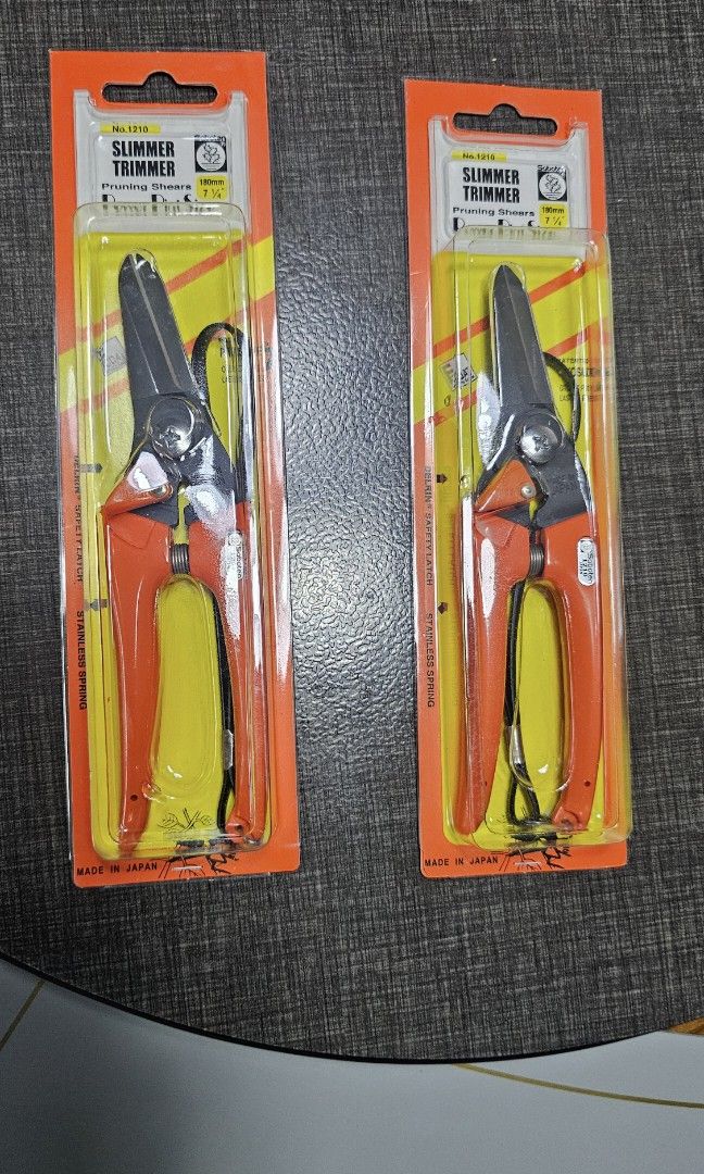 Pruning Shears (Category: Gardening Tools & Ornaments) located in Singapore. Submitted by calmbird.682b71 (Listing ID 1333373852, Image 1). Description: Saboten 1210 Slimmer Trimmer 1pc for $22 Self collection at my block or Yew Tee Mrt Station.