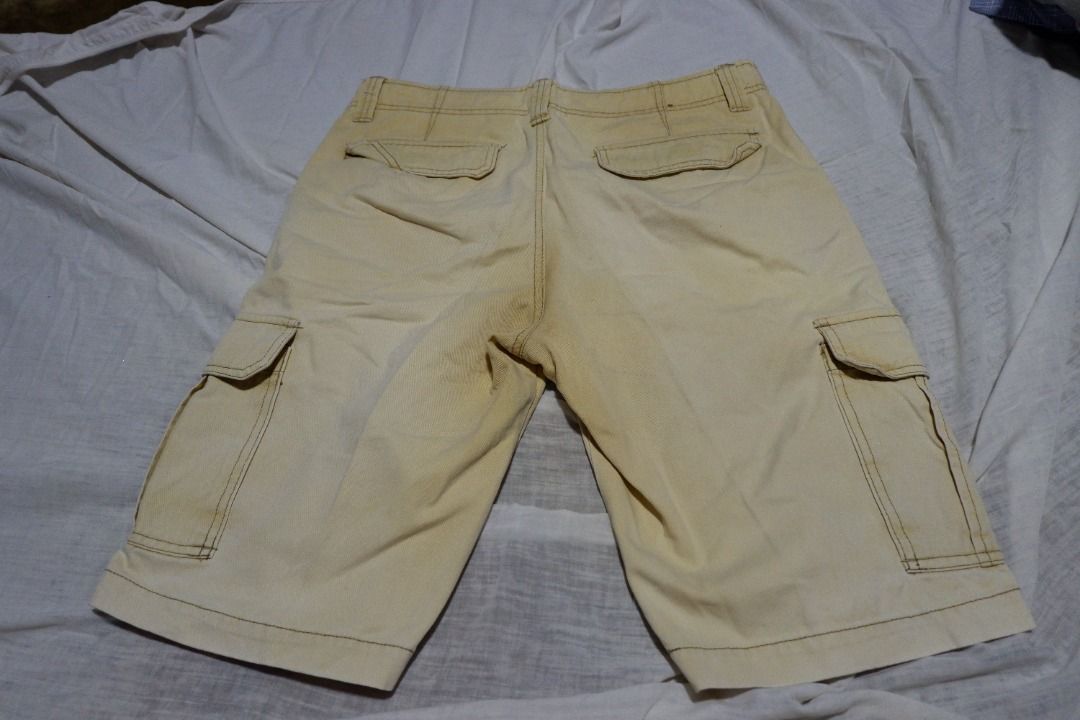 Roebuck and Co. Men s Shorts 32 Men s Fashion Bottoms Shorts on Carousell