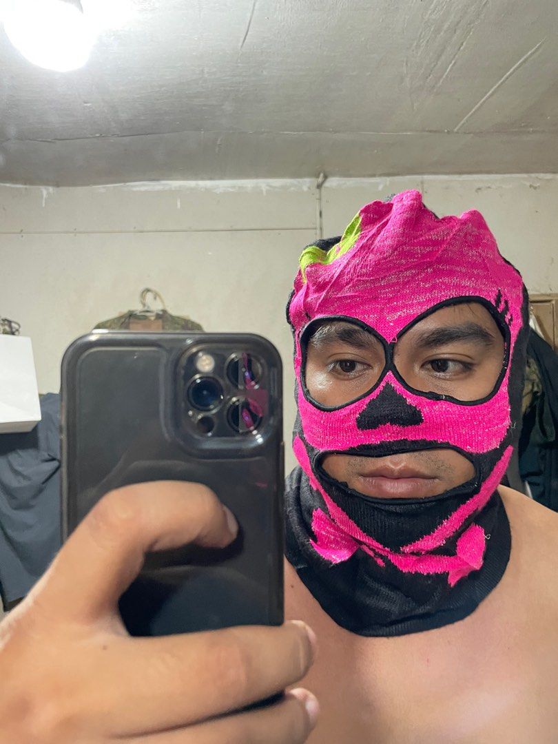 Ski Mask Pink Black (Category: Face Masks & Face Shields) located in Zamboanga. Submitted by thriftbyeems (Listing ID 1333458174, Image 3). Description: Anyone interested? .