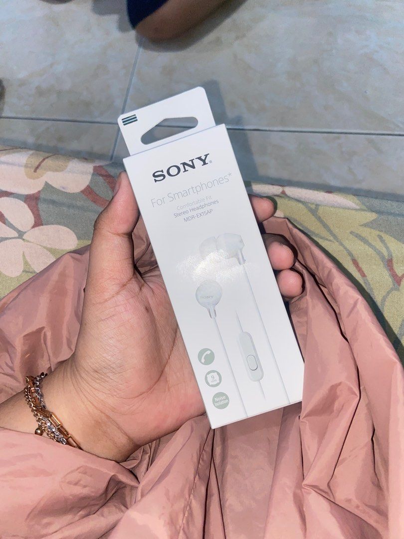 Sony MDR-Ex15AP in ear earphone with mic, Telepon Seluler Tablet