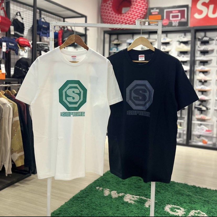 Supreme FW24 Blockbuster Tee (Category: Tshirts & Polo Shirts ) located in Quezon City. Submitted by inside_plug (Listing ID 1333406721, Image 1). Description: Supreme FW24 Blockbuster Tee White - Medium Black - Medium, Large Heather Grey - Medium Navy - Medium Brandnew Dm us to purchase.