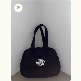 (Category: ) located in . Submitted by spelfashion (Listing ID 1333443920, Image 1). Description: .