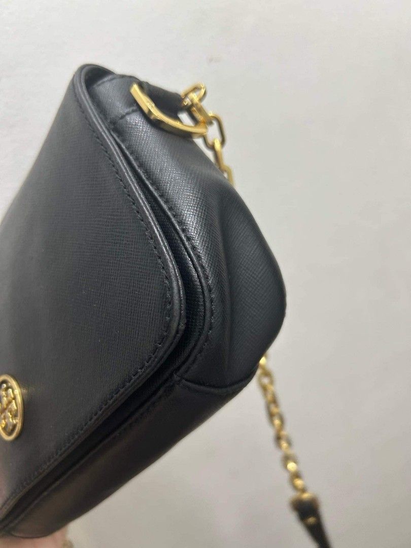 tory burch x lacoste x longchamp x michael kors (Category: Luxury Bags & Wallets) located in Cavite. Submitted by vibesfashion (Listing ID 1333412686, Image 1). Description: Meet up : imus cavite Lalamove or jnt.