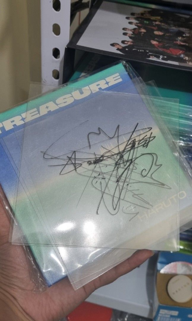 Treasure chapter 1 digipack (Category: CDs & DVDs) located in Quezon City. Submitted by angieoh7 (Listing ID 1333376594, Image 1). Description: with pob from first po.