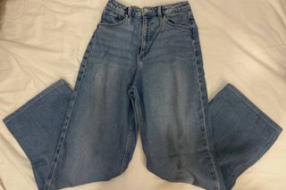 (Category: ) located in . Submitted by memawww (Listing ID 1333333593, Image 1). Description: .