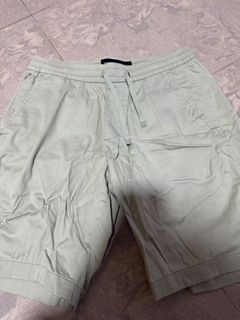 (Category: ) located in . Submitted by estrangled (Listing ID 1328876047, Image 1). Description: .