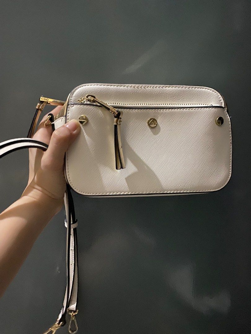 Aldo camera purse clearance