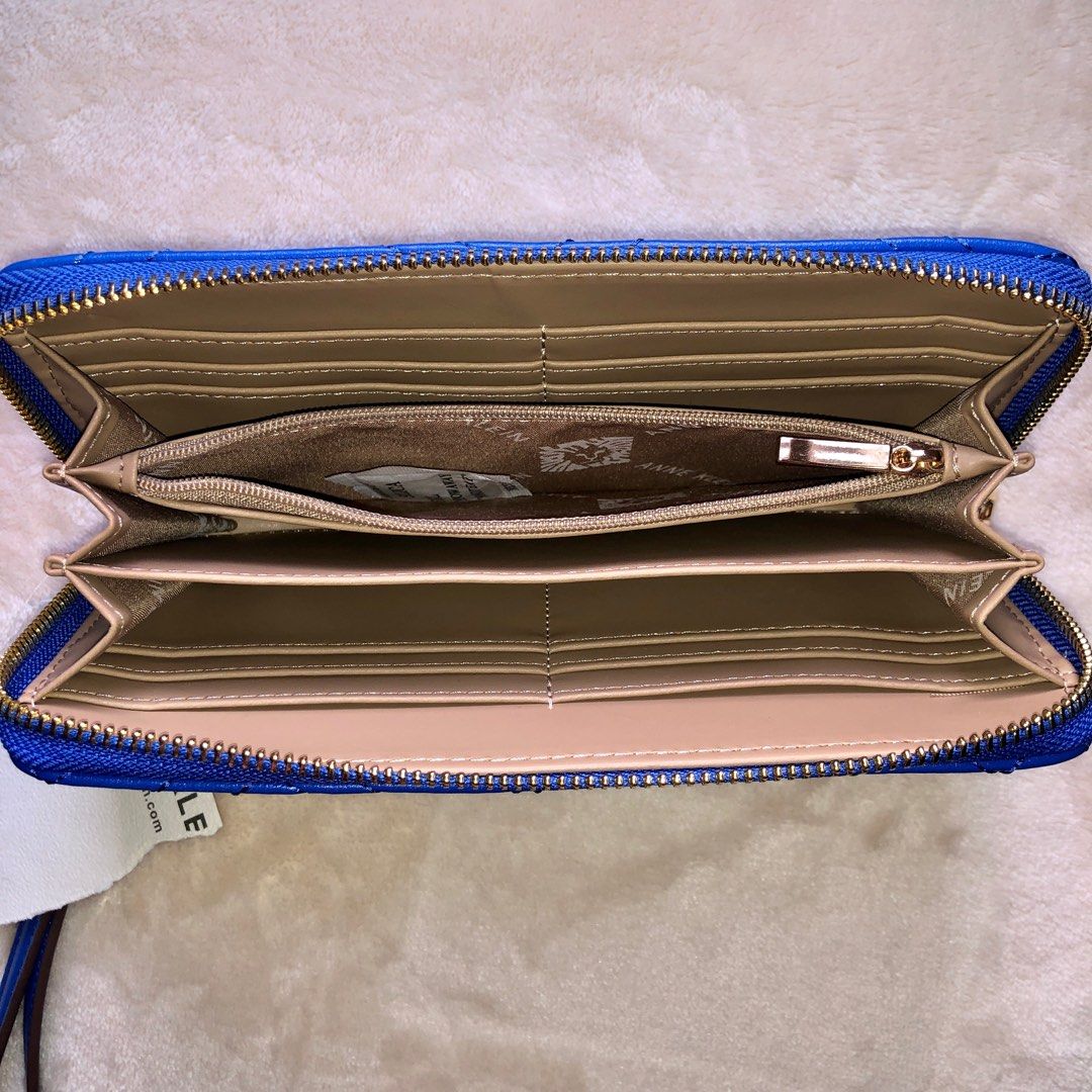 🇺🇸Ann Klein Quilted Slim Wallet Wristlet (Category: Luxury Bags & Wallets) located in Makati City. Submitted by interesthings.ph (Listing ID 1328778259, Image 3). Description: ♦️Anne Klein wallet wristlet features detachable wrist strap ♦️Gold tone hardware ♦️ Holds most types of cell phones ♦️Measures approx. 4” x 8” ♦️From USA.