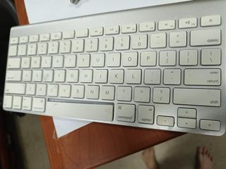 apple keyboard sold as parts64161370974466110