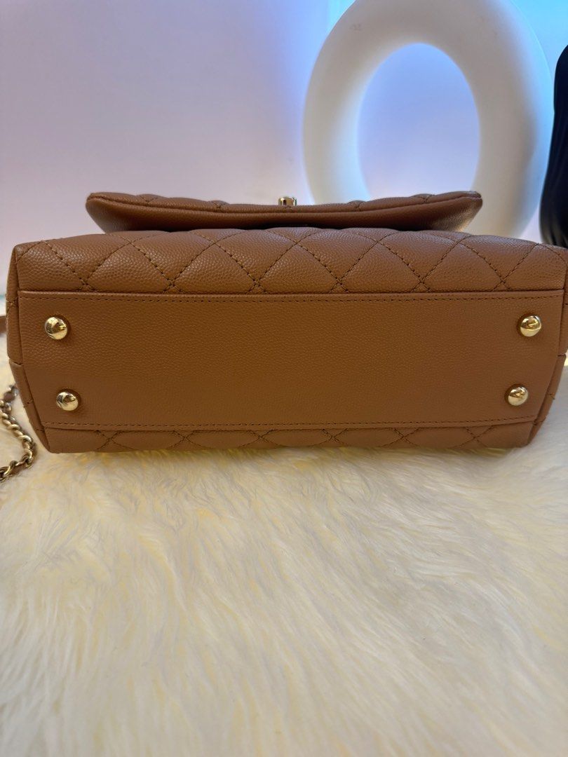 Authentic Small Chanel Caviar Coco Handle (Category: Luxury Bags & Wallets) located in Mandaluyong City. Submitted by tisay07 (Listing ID 1328787597, Image 2). Description: Guaranteed Authentic With dust bag and box Open for entrupy - buyers expense Money back guaranteed if proven fake. .