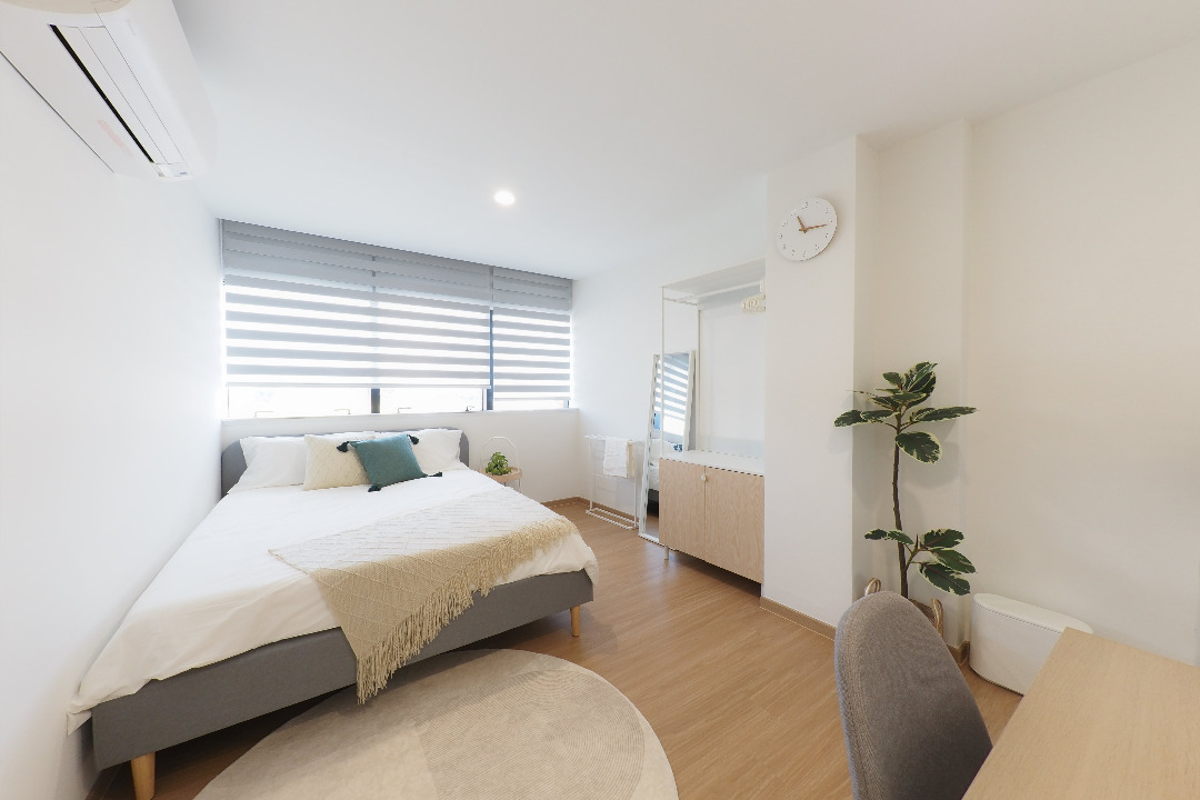 (Category: ) located in . Submitted by kinresidences (Listing ID 1328831322, Image 1). Description: .