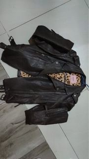 (Kategori: ) berada di . Dikirim oleh pepijys (ID iklan 1328926983, Gambar 1). Deskripsi: .