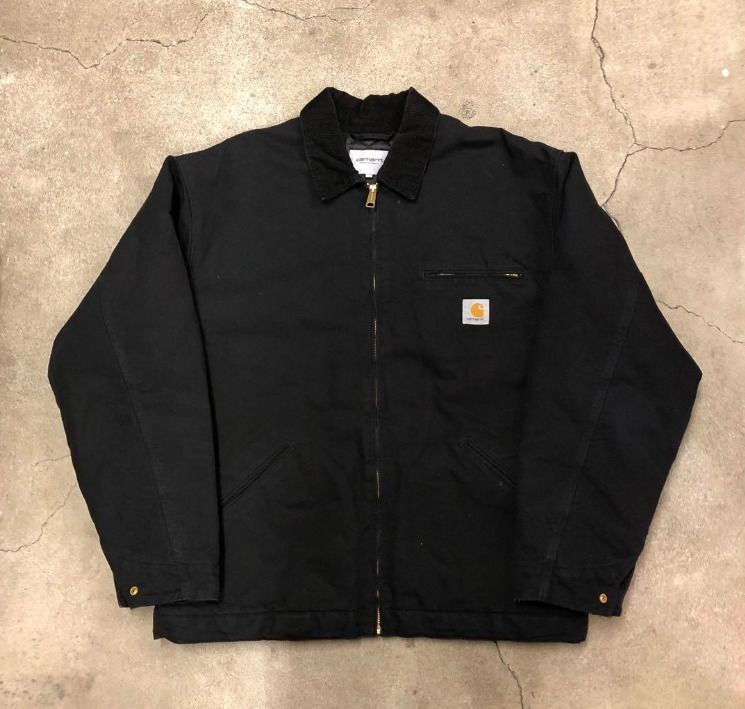 Carhartt Duck Work Jacket Men s Fashion Coats Jackets and Outerwear on Carousell