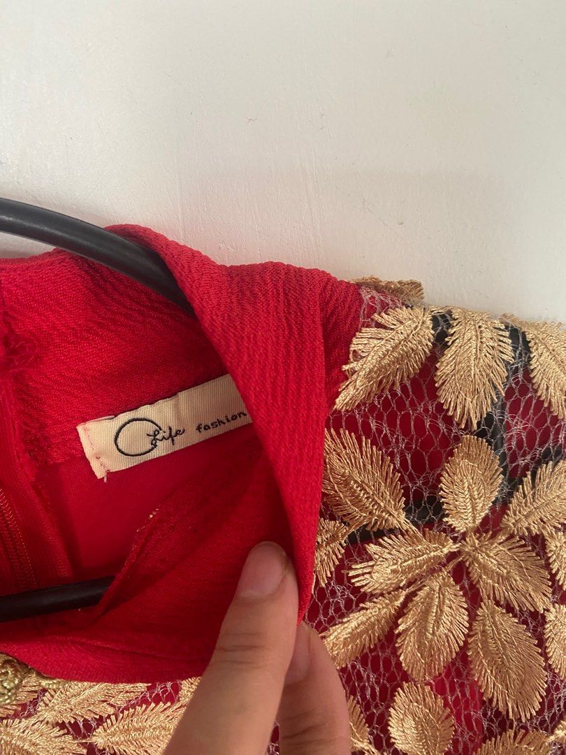 chinese blouse buy 1 take 1 (Category: Blouses) located in Pinamalayan. Submitted by joymazon (Listing ID 1328789433, Image 3). Description: For 2 - 250 size small to med.