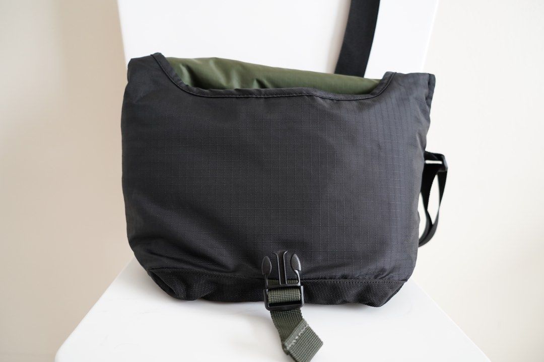 Crumpler the flying duck sling 4000 online