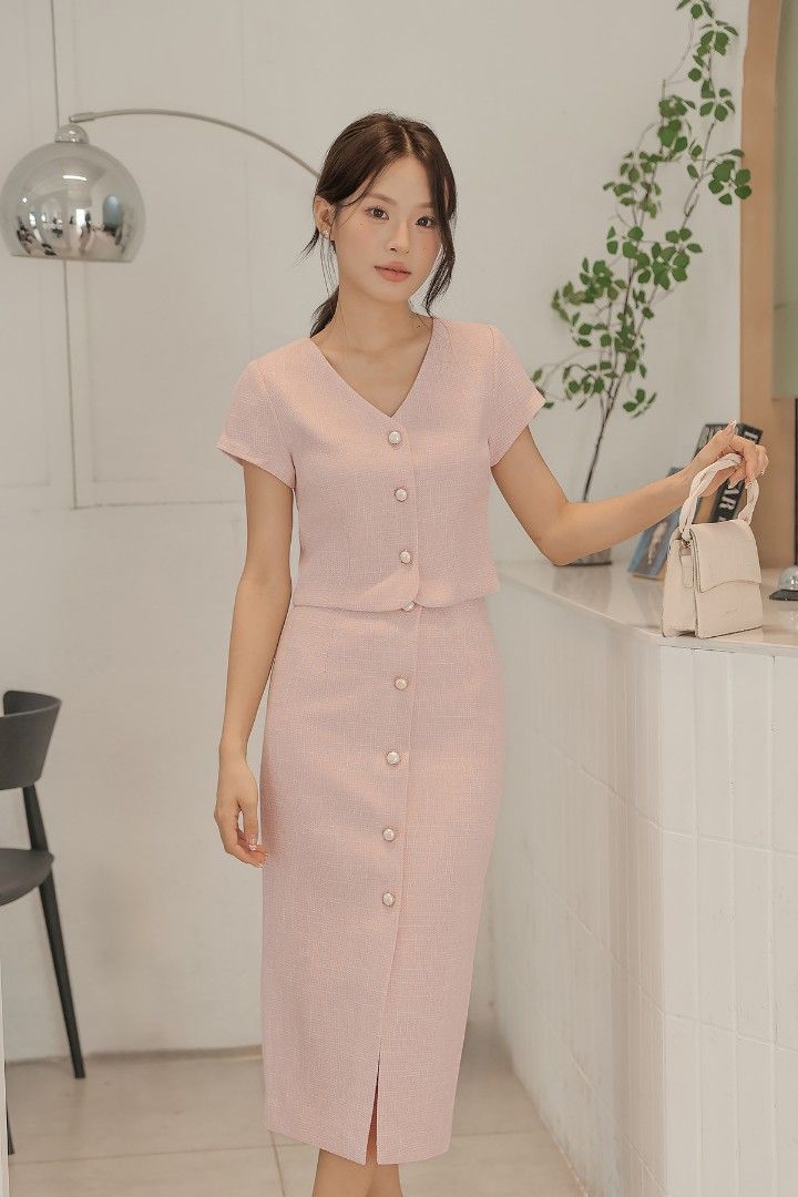 pink midi skirt 48