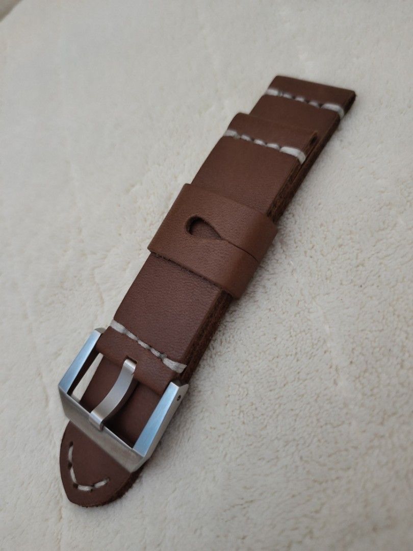 Hand made Leather Strap 24mm (Category: Men's Watches) located in Tuba. Submitted by drickbernard (Listing ID 1328878554, Image 1). Description: Leather strap Handstitch 24mm straight cut thickness: 4mm New.
