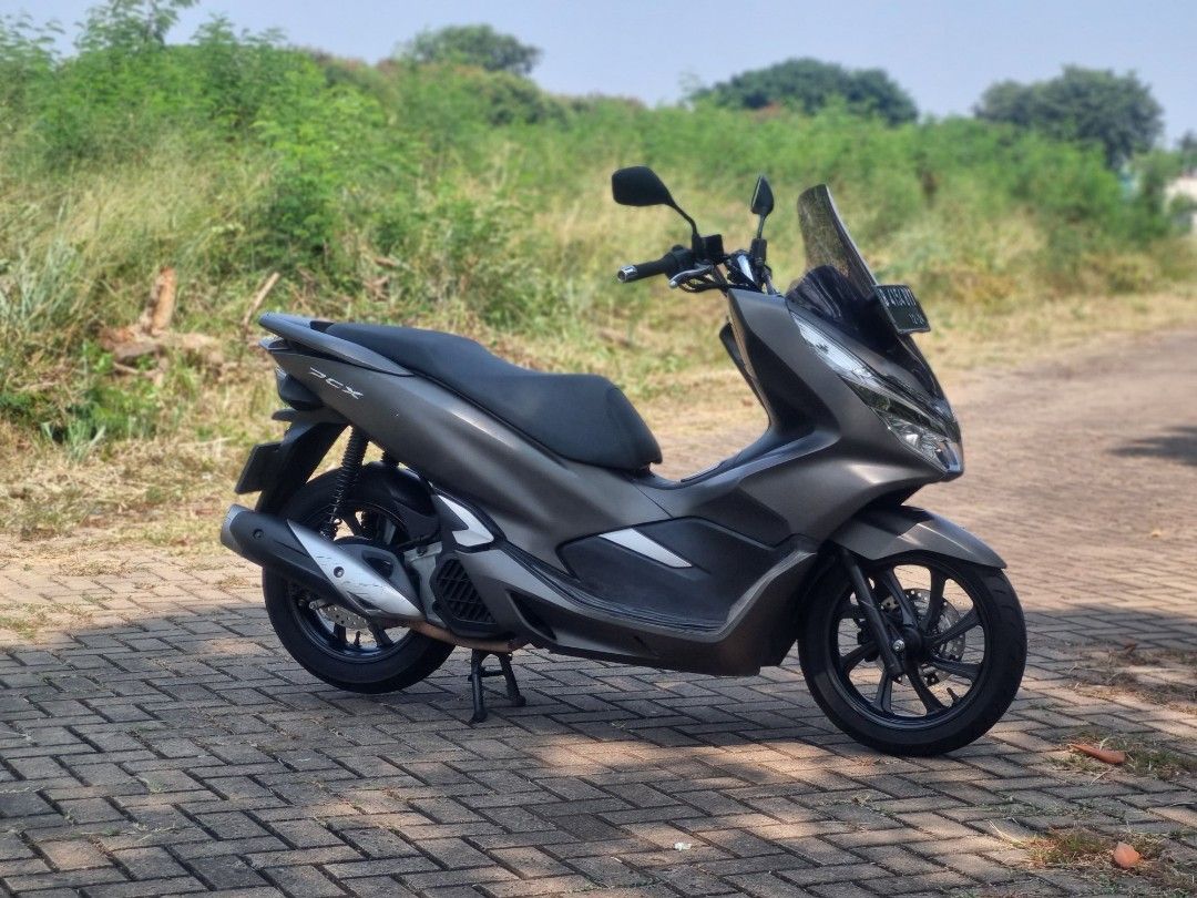 Honda pcx 150 abs tt nmax adv vario, Motor di Carousell