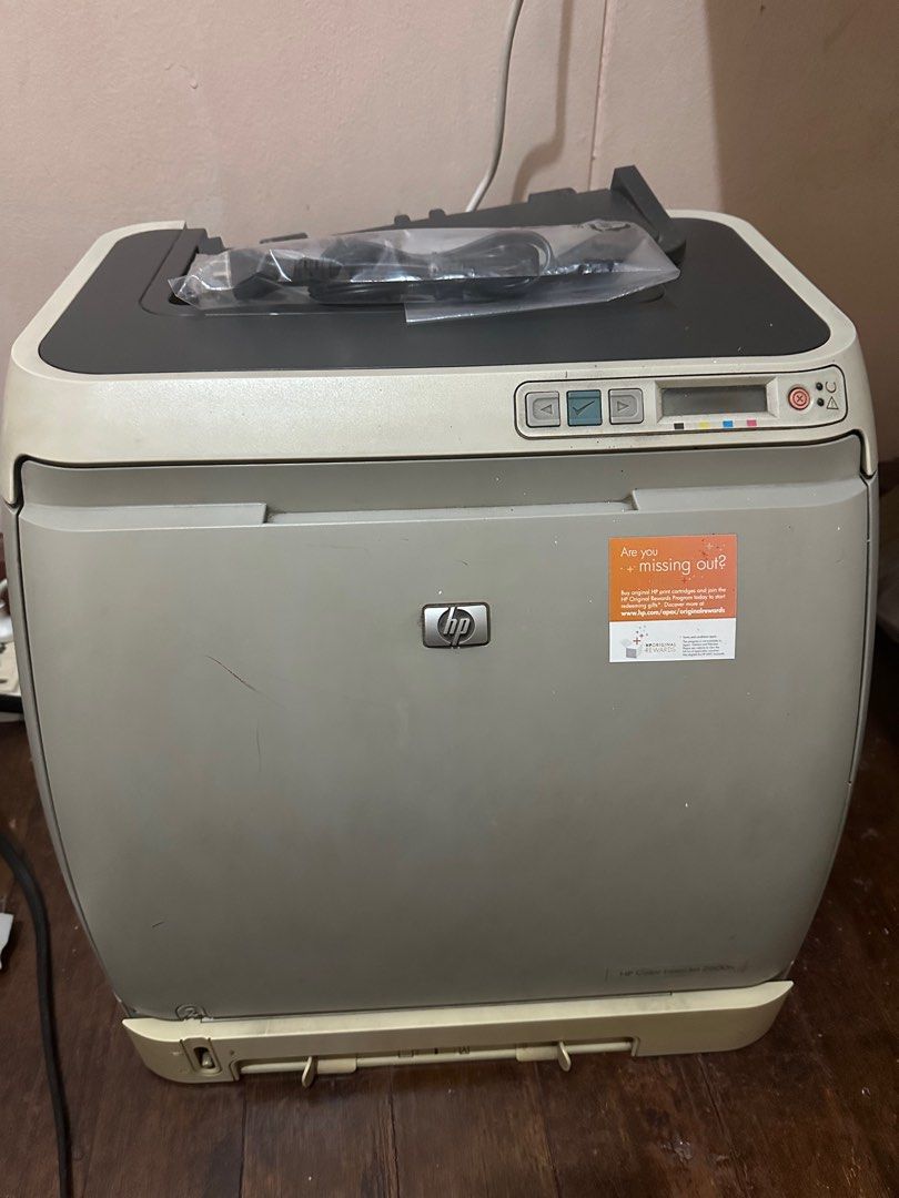 HP Colored Laser printer (Category: Printers, Scanners & Copiers) located in Mandaluyong City. Submitted by boyong1973 (Listing ID 1328901457, Image 1). Description: Working perfectly before it was kept during the pandemic, mahal kasi ang ink ng laser cartridge (about 4K per color). Misplaced the power cable kaya hindi ko ma-demo, kayo na lang bumili Price is negotiable sa sure buyer (discount sa bayaran na lang).